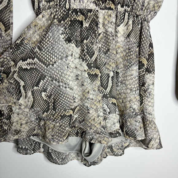 Show Me Your MuMu Rocky Romper in Snake - Picture 4 of 8